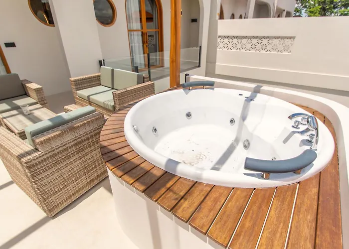 Villa Root Bumbak Bali Canggu