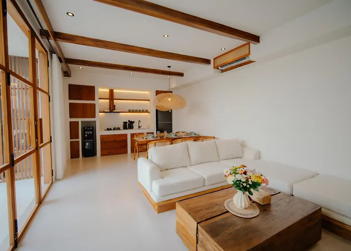 Villa Root Bumbak Bali